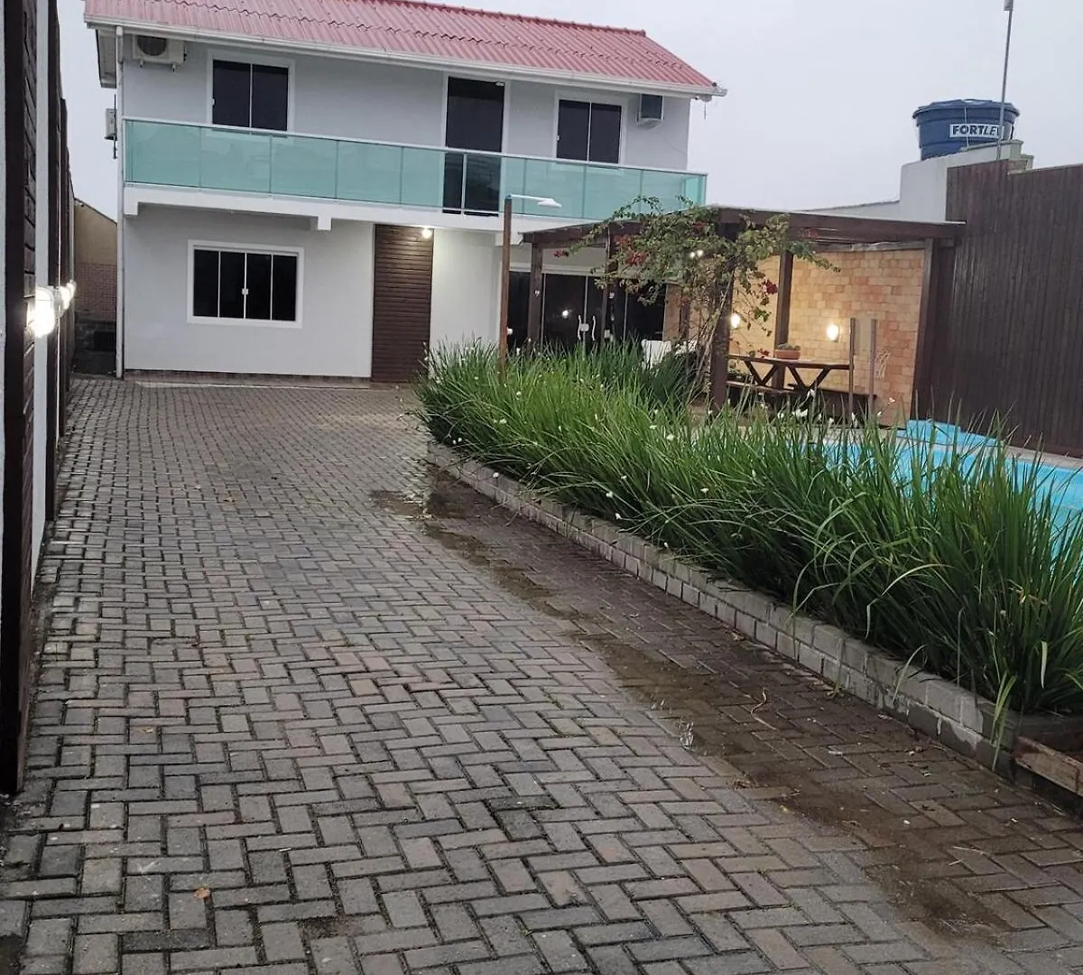 펜션 Casa Ampla Com Piscina Na Praia Do Sonho 팔호카